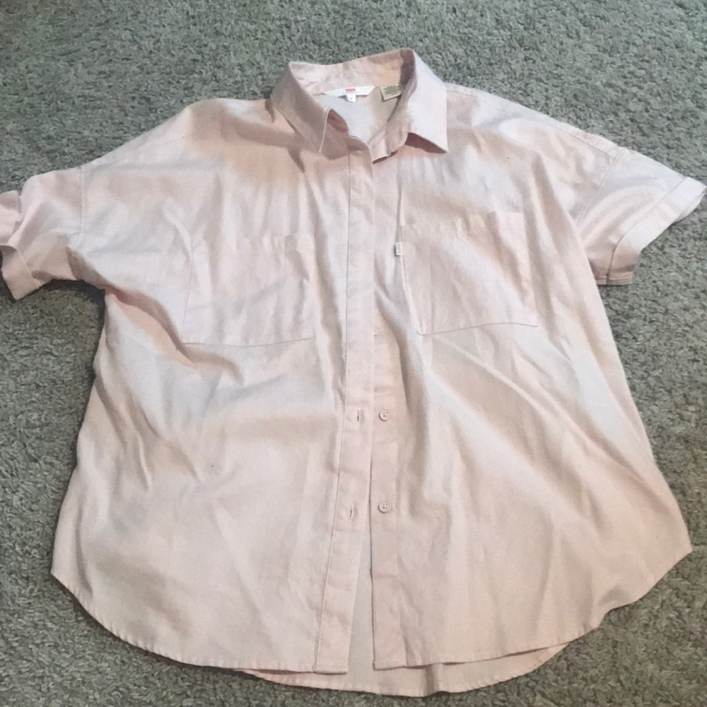 Levi’s button Down